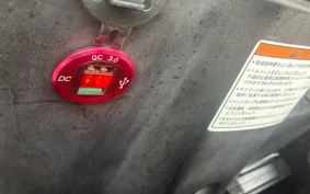 SUZUKI ADDRESS V100 CE13A