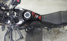 SUZUKI Vｽﾄﾛｰﾑ250A 2001