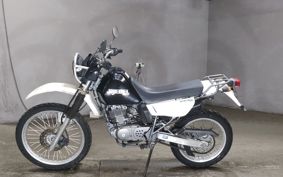 SUZUKI DJEBEL200 SH42A