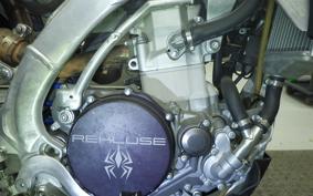 YAMAHA YZ450 F 2024 CJ15C