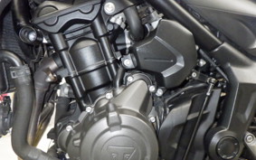 TRIUMPH TRIDENT 660 2022