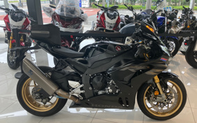 HONDA CBR1000RR-R FB SP 2023 SC82
