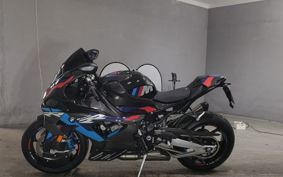 BMW M1000RR 0P01