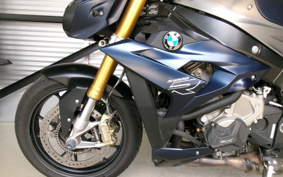 BMW S1000R 2015 0D02