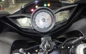 HONDA VFR1200F DCT 2013 SC63