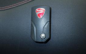 DUCATI MULTISTRADA 1200 S 2013