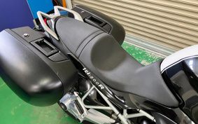 BMW R1200R 2011 0400