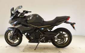 YAMAHA XJ6 2009