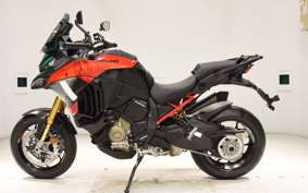 DUCATI MULTISTRADA V4 2026