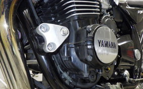YAMAHA XJR1300 2004