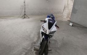 YAMAHA YZF-R125 RE06