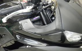 YAMAHA YZF-R25