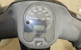 HONDA TACT-4ﾍﾞｰｼｯｸ AF79