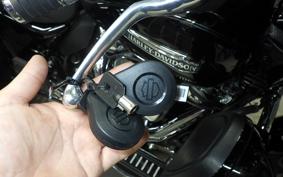 HARLEY FLHTCU TG 1870 2019