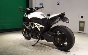 DUCATI DIAVEL AMG 2013