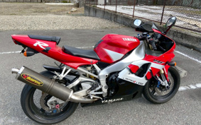 YAMAHA YZF-R1 2000 RN04
