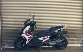 SUZUKI SKYWAVE 250M CJ45A