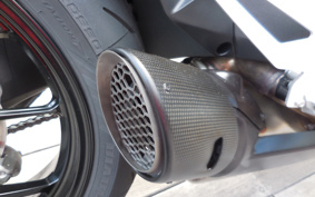 DUCATI  DUCATI  STREET  FIGHTER V2 2022 3F00