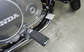 HONDA V45 MAGNA 1989 RC28