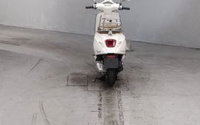 VESPA PRIMA BEIGE RA150 M82414