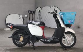 YAMAHA NEWS GEAR UA08J