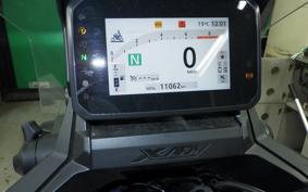 HONDA X-ADV 750 2025 RH21