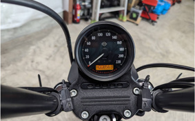 HARLEY XL883N 2015 LE2