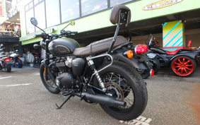 TRIUMPH BONNEVILLE T120 BLACK 2018 DAD75H