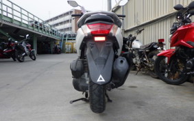 YAMAHA N-MAX 1999 SED6J