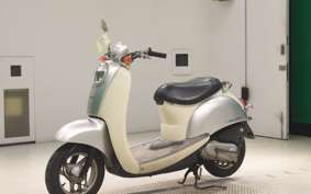 HONDA CREA SCOOPY 2000 AF55