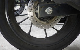 YAMAHA FZ25