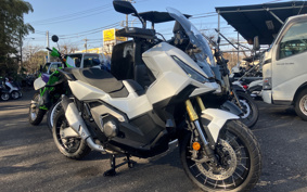 HONDA X-ADV 750 2025 RH21