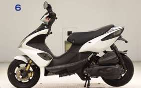 ADVIA R125