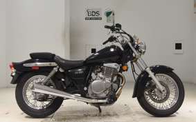 SUZUKI GZ250 Marauder