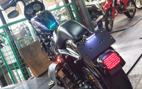 HARLEY XL883L 2010 CR2