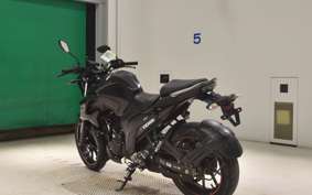 YAMAHA FZS25