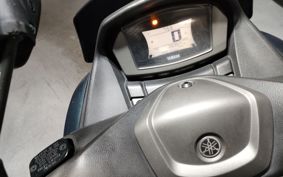 YAMAHA N-MAX 125 SEG6J