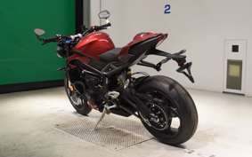 TRIUMPH STREET TRIPLE RS 2026
