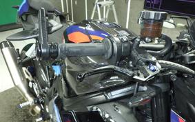 BMW M1000R 2023