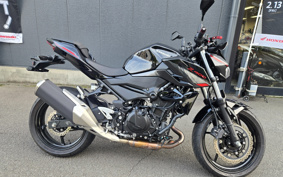 KAWASAKI Z400 2025 EX400L