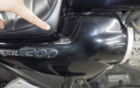 YAMAHA XJR1200 1994 4KG