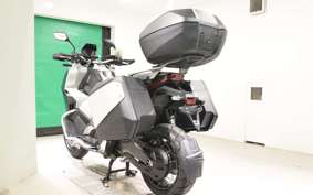 HONDA X-ADV 750 2021