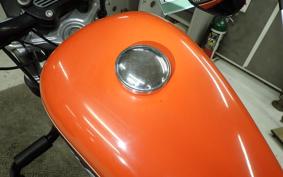 HARLEY XL883R 2005