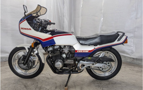HONDA CBX550 2025 PC04