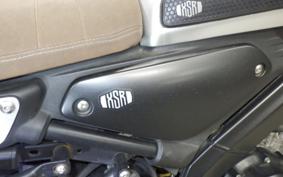 YAMAHA XSR155 2011