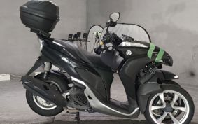 YAMAHA TRICITY 125 SE82J
