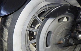 HARLEY XL883 2004