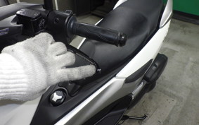 YAMAHA N-MAX 1992 SED6J