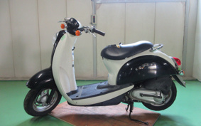 HONDA CREA SCOOPY AF55