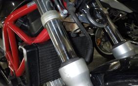 HONDA VTR 250 Gen. 2 MC33